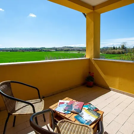 Marche * كاستيلْفيدارْدو